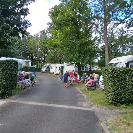 Camping Hurongues Pomeys 외부 사진