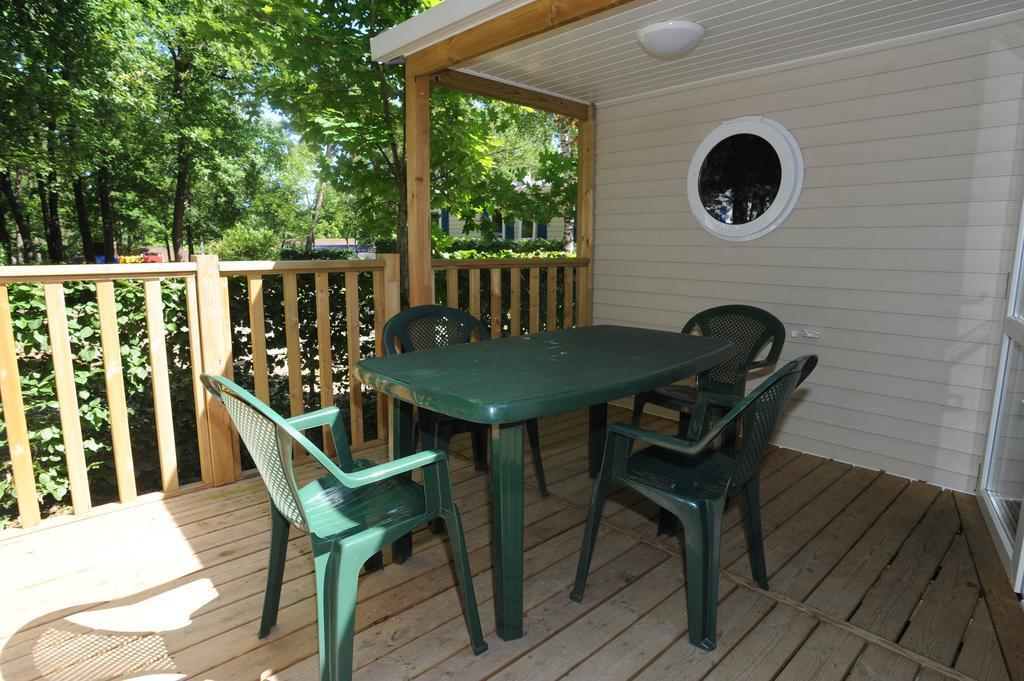 Camping Hurongues Pomeys 외부 사진